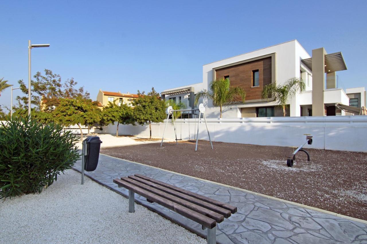 Villa Martha Protaras Luaran gambar